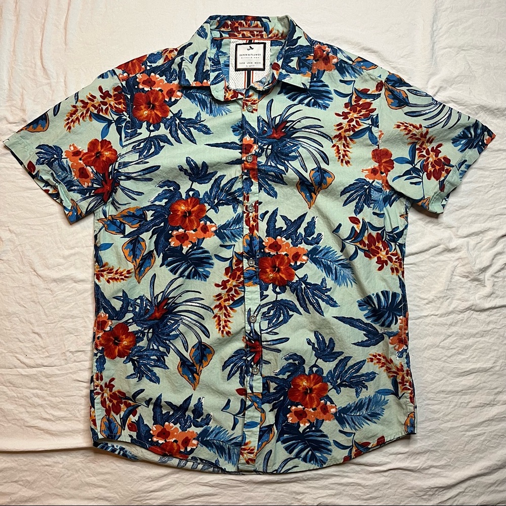 Denim & Flower Short-Sleeve Button-Up Shirt - (M) - Blue - Tropical Summer